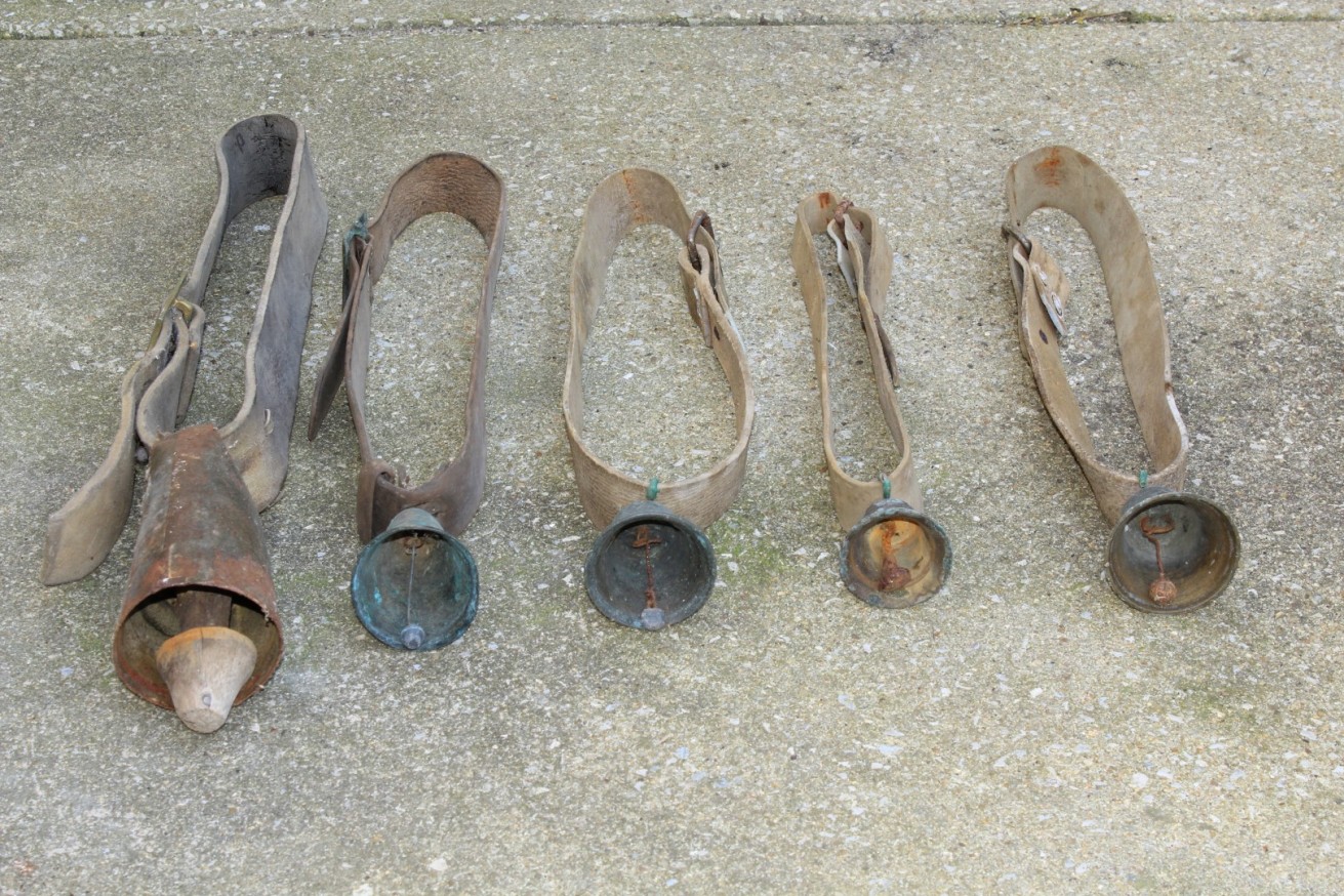 Chocalhos. Utilizados no gado. Isabel Rosendo, in Memórias da Lagoa de Óbidos.